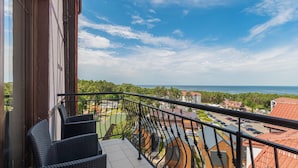 อพาร์ทเมนท์ (D 39 with the sea view) | วิวระเบียง