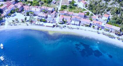 Apartments Seafront Silence - One Bedroom Apartment with Terrace and Sea View