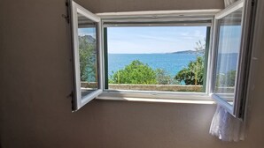 2 soverom, strykejern/-brett, wi-fi (inkludert) og sengetøy