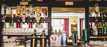 Pub privé sur le Wild Atlantic Way d'Irlande et près de Killarney (10 couchages)