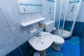 Towels - Apartments Ivana (TR) - One Bedroom Apartment with Terrace (Trogir)