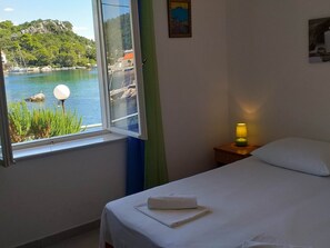 1 chambre, Wi-Fi gratuit, draps fournis