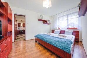 公寓 (3) | 1 多间卧室�、熨斗/熨衣板、床单