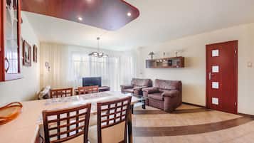 Appartement (3) | 1 slaapkamer, een strijkplank/strijkijzer, beddengoed