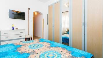 1 Schlafzimmer, WLAN, BettwÀsche