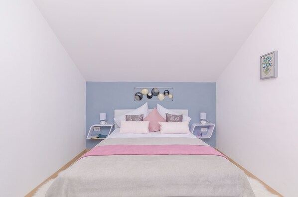 1 Schlafzimmer, Bügeleisen/Bügelbrett, kostenloses WLAN, Bettwäsche