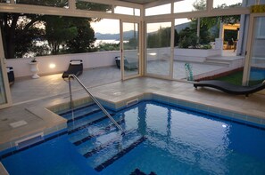Indoor pool - Apartment & Rooms Villa Katarina - Double Room with Shared Balcony 3 (Banici)