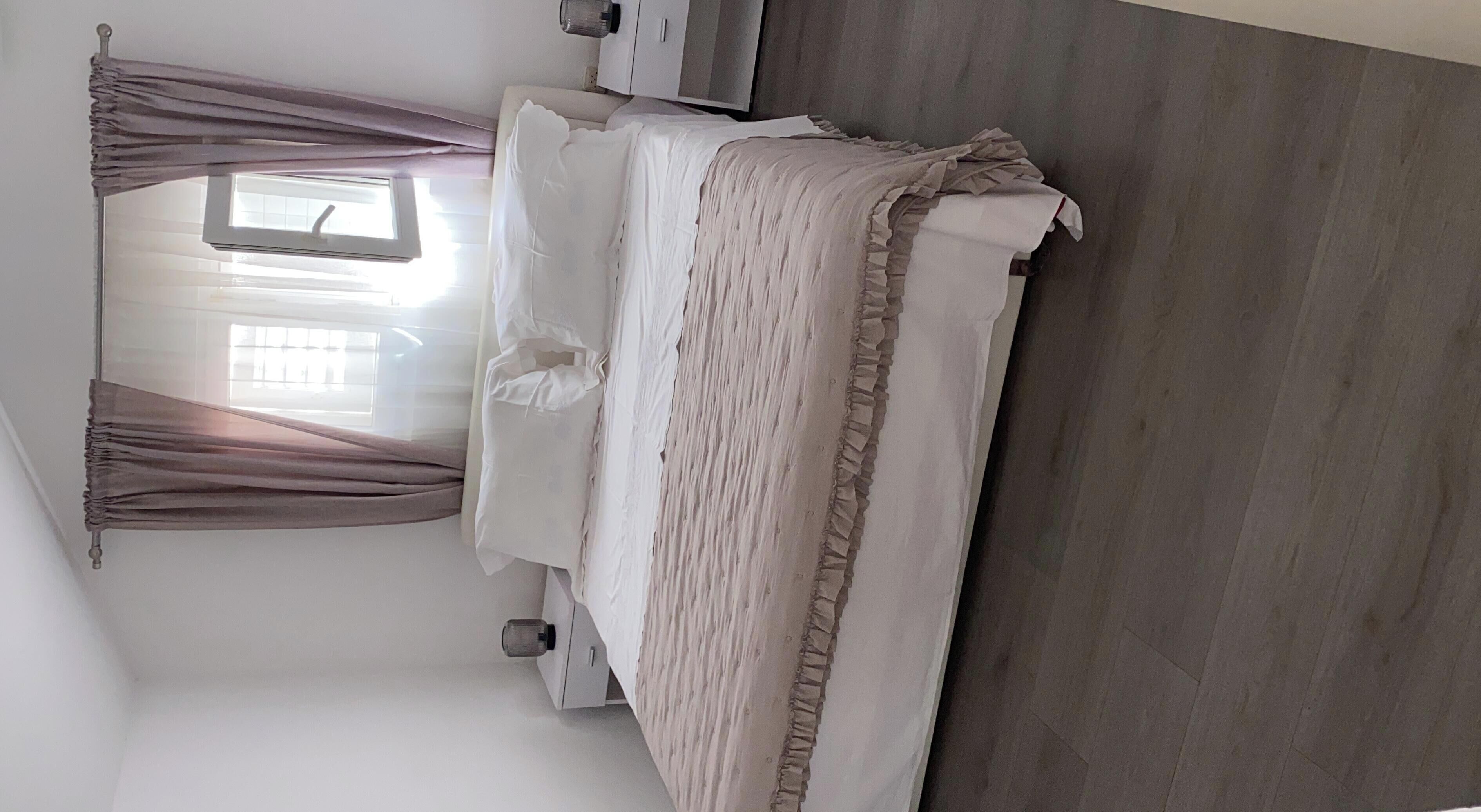 1 chambre, accès à Internet, literie fournie