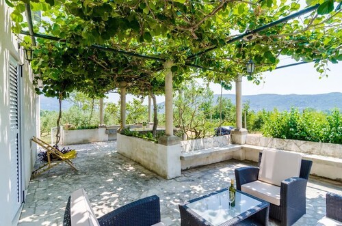 Holiday Home Field of Olives - Two Bedroom Holiday Home with Terrace