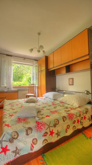 2 bedrooms, desk, soundproofing, iron/ironing board - Apartment Nera - Two Bedroom Apartment with Terrace and Sea View (Mlini) (Mlini)