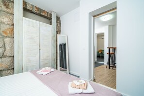 1 bedroom, Internet, bed sheets