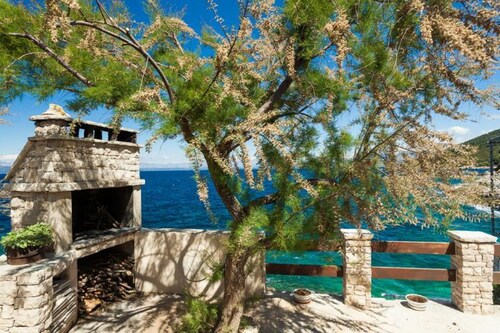 Holiday Home Luna - Ferienhaus mit 2 Schlafzimmern und Meerblick