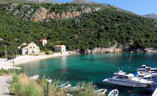 Villa Ro - Ela - Studio Apartment with Balcony and Sea View - A2