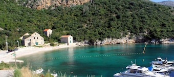 Villa Ro - Ela - Studio Apartment with Balcony and Sea View - A2