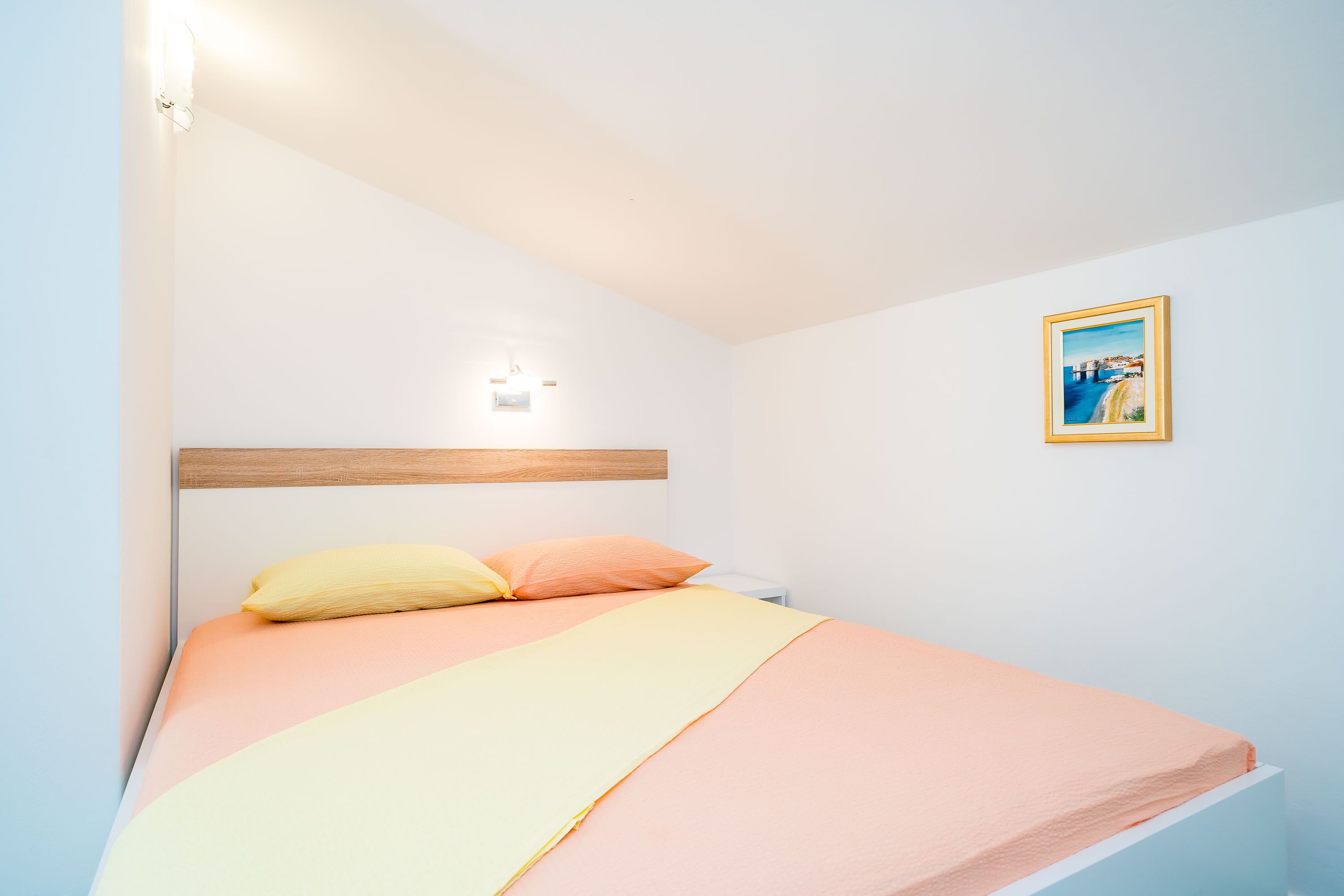 1 habitación, internet gratis y ropa de cama 