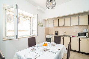Fridge, microwave, oven, stovetop - Apartments Sisic - Two Bedroom Apartment with Terrace (Dubrovnik)