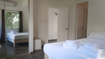 Apartment, 2 Bedrooms | Individually decorated, individually furnished, iron/ironing board
