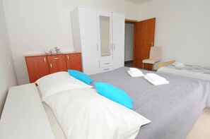 3 habitaciones, wifi y ropa de cama 
