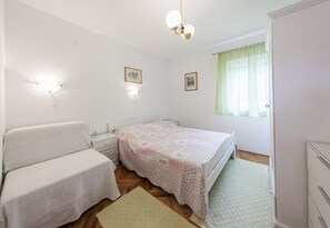 1 Schlafzimmer, kostenloses WLAN, Bettwäsche