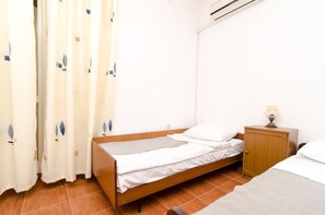 1 camera, Wi-Fi, lenzuola