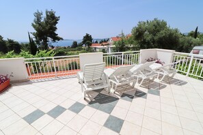 Property grounds - Apartments Villa Michele-Three Bedroom Apartment with Terrace ( Mandarin ) (Orebic)