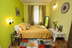 1 bedroom, iron/ironing board, free WiFi, bed sheets