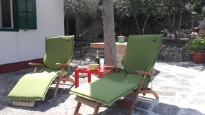 Terrace/patio - Holiday Home Pavarotti-Three Bedroom Holiday Home with Terrace (Supetar)