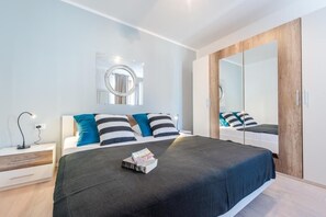 1 camera, accesso a Internet, lenzuola