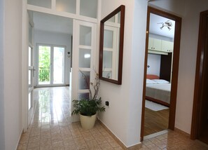 3 habitaciones, tabla de planchar con plancha y wifi gratis