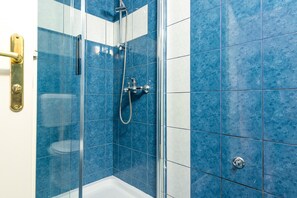 Hair dryer, towels - Apartments & Room Lora - One-Bedroom Apartment with Terrace (A2+1) (Dubrovnik)