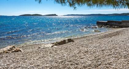 Holiday Home Lido - Maison de vacances de trois chambres avec terrasse