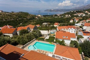 Outdoor pool, pool loungers