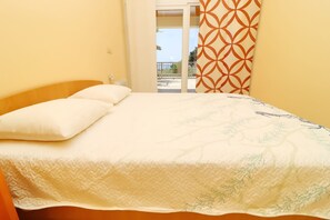 1 bedroom, Internet, bed sheets