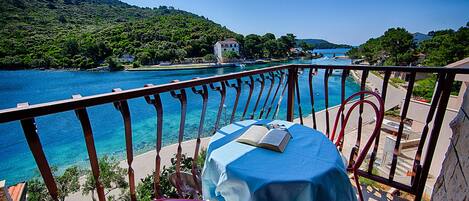 Servei de restauració a l'aire lliure