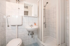 Hair dryer, towels