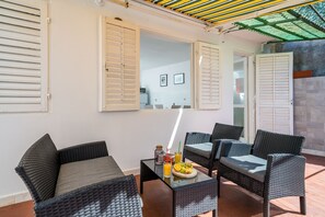 Terrace/patio - Apartment Laura - Lapad - One-Bedroom Apartment with Terrace (Dubrovnik)