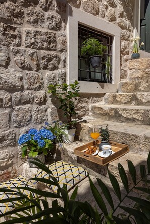 Overnattingsstedets uteområder