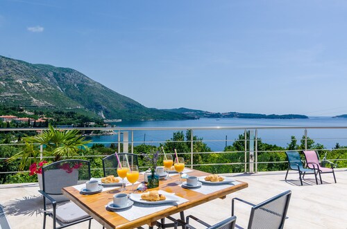 Apartments Sandito-One-Bedroom Apartment with Balcony and Sea View
