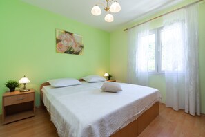 2 chambres, Wi-Fi gratuit, draps fournis