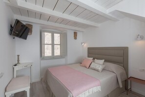 1 quarto, Wi-Fi de cortesia, roupa de cama