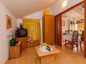 Interior - Apartments Roda - Standard One Bedroom Apartment with Terrace (Supetar)