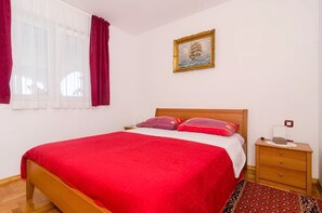 2 bedrooms, iron/ironing board, WiFi, bed sheets - Apartments Villa Bella Vista - Two Bedroom Apartment With Terrace (Potomje)