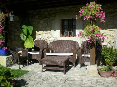 Las Helgueras House