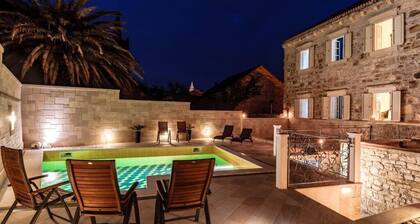 Rooms Miron - Deluxe Double or Twin Room with Sea View