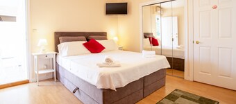 Apartments Mijajov Dvor- Appartement 1 Chambre avec Balcon Commun (# 1) (ST)