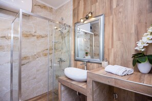 Haartrockner, Handtücher