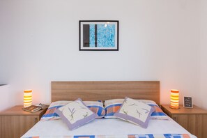 1 soverom, internettilgang og sengetøy