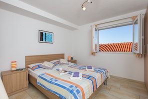 1 bedroom, Internet, bed sheets