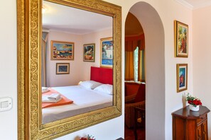 5 camere, ferro/asse da stiro, Wi-Fi gratuito, lenzuola