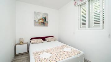 1 dormitorio, wifi, ropa de cama